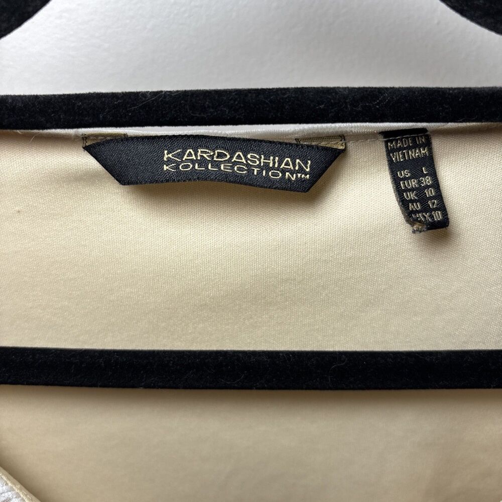 Kardashian Kollection Short Sleeve Crop Top Size Large - Picture 2 of 3